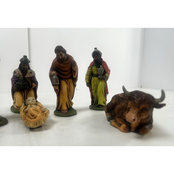 Vintage 9 Piece German Nativity Scene Figures Plastic Hand Painted - Picture 3 of 16